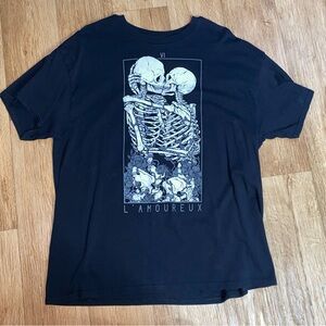 Black Skeleton Graphic T-shirt